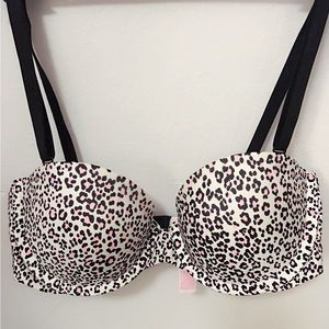 (New) Victoria Secrets Strapless bra